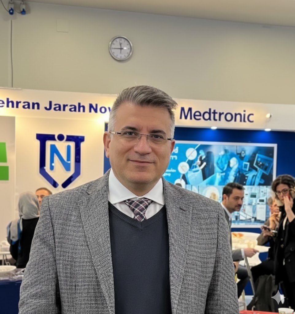 پزشک رامین رجبی - فلوشیپ فوق تخصص جراحی ستون فقرات